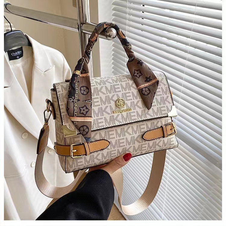 MV_Marvelouz MV137922 Tas SELEMPANG Wanita Motif Casual Fashion Modis terbaru 1kg bisa 2 tas supplier tas import CR7922