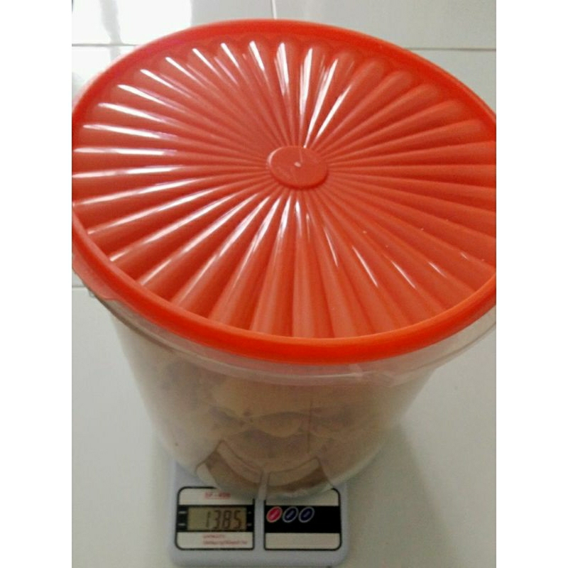 

Peyek/ Rempeyek/ Kasreng toples jumbo 16 liter Bandung