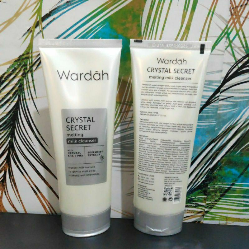 Wardah Crystal Secret Sabun Cuci Muka 100ml Melting Milk Cleanser - Foaming Cleanser Pembersih wajah Makeup Natural AHA + PHA Make Up