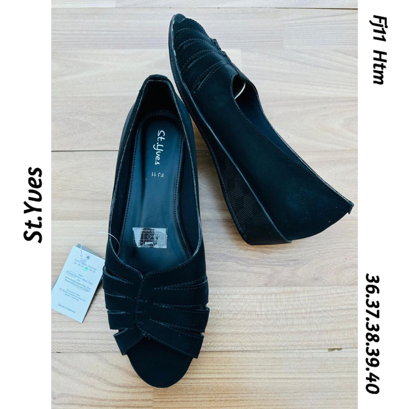 Sendal St.yves hitam 11jf