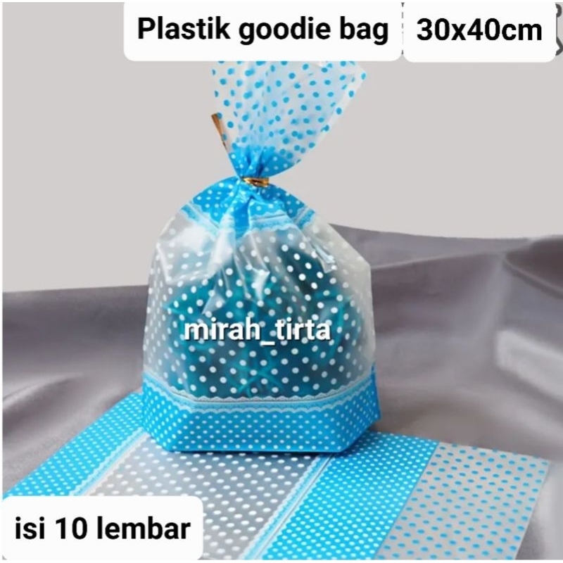 

❤30×40cm❤ 10 Lembar Plastik goodie bag 30x40cm. plastik ulang tahun besar. plastik parcel parsel besar . kantong plastik 30cm