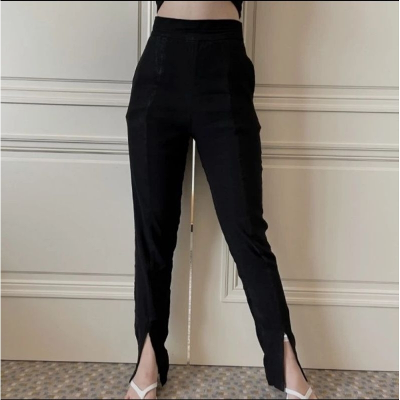 NEW WITH TAG AVGAL x BYEOL Sulli Pants in Black size S | celana avgal | legging avgal | celana jeggi