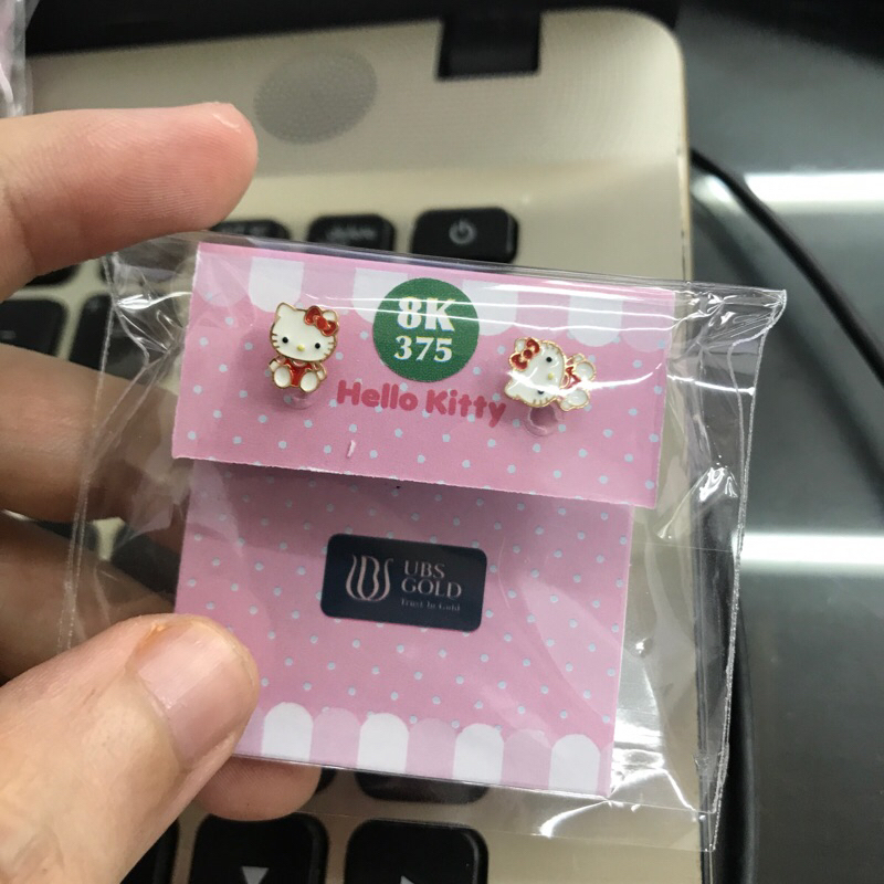 Anting hello kitty pameran kadar 375 8k