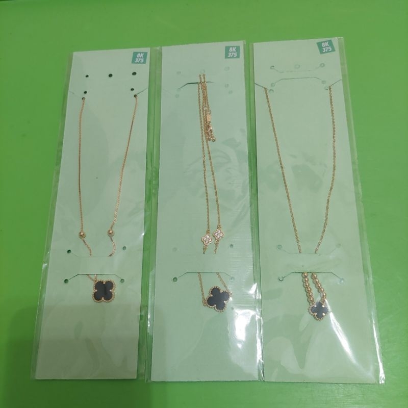 Kalung dan gelang serut van cleef hitam merah 1 mata UBS kadar 8K 375