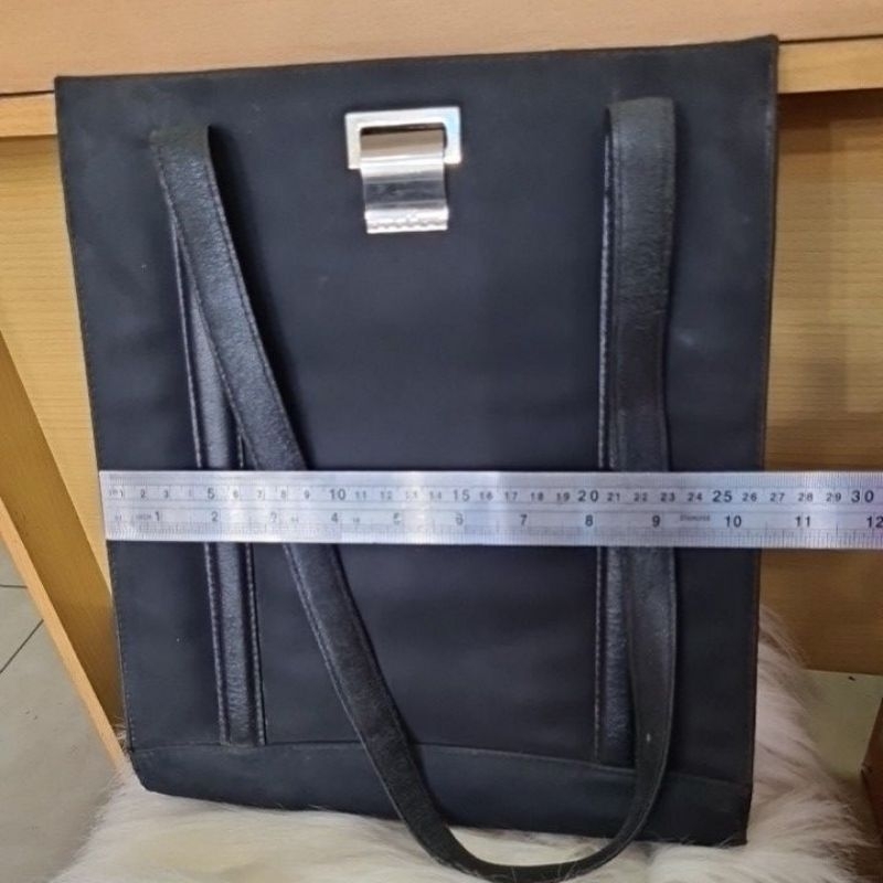 TAS SIS* BLACK LEATHER HANDLE