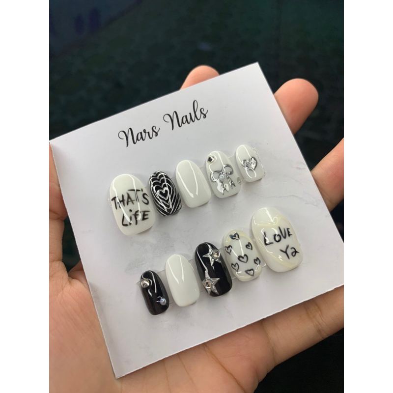 black n white kuku palsu funny