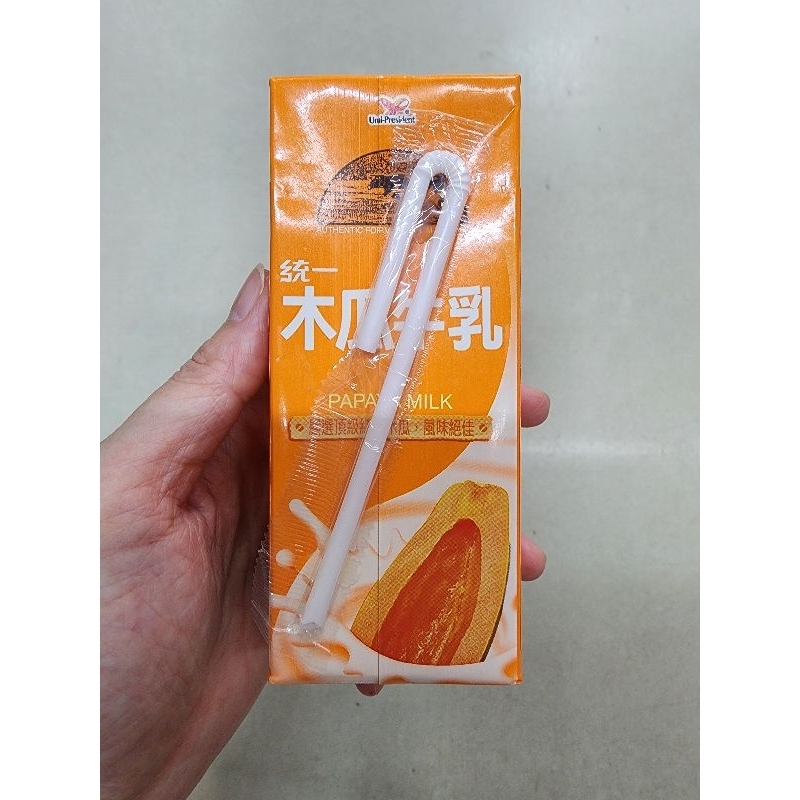 

Uni President Papaya Milk 250ml - Susu Pepaya Thailand