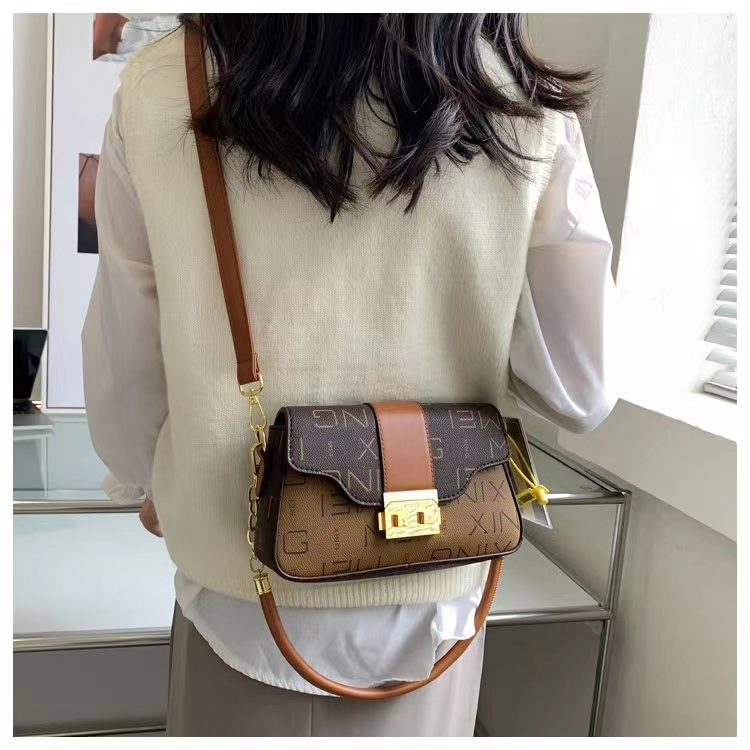 162199 Tas Selempang Wanita Import Slingbag Cewek Impor (1 KG MUAT 2) LT2199