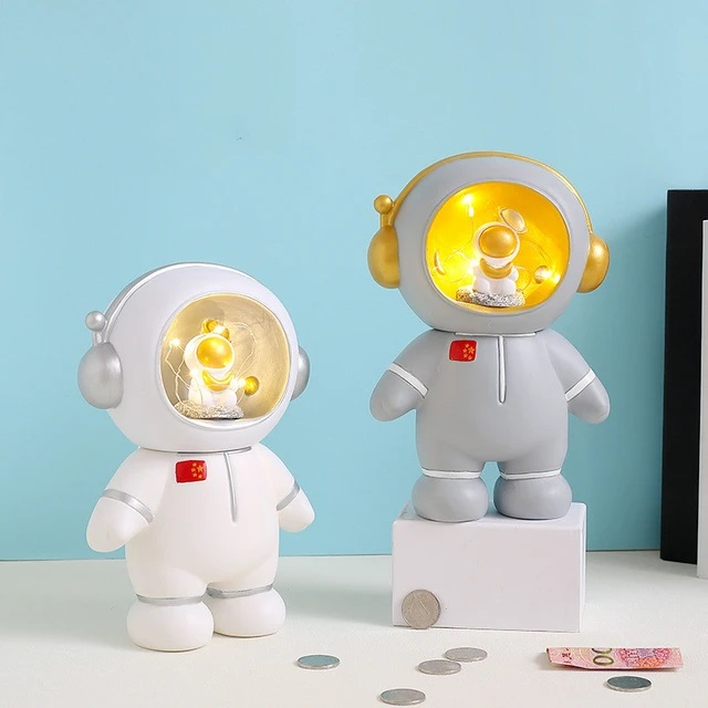 Celengan Anak Astronot (Resin Lampu Hiasan / Meja Kamar / Kado/ Hadiah / Bingkisan / Gift / Ultah)