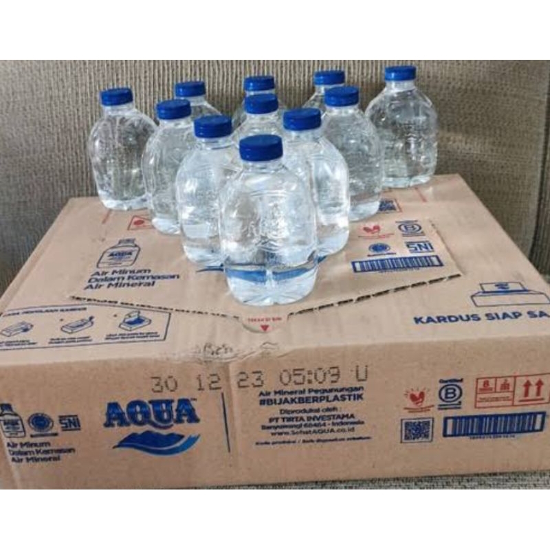 

Aqua botol mini 220ml x 24 botol (LIMETED EDITION)