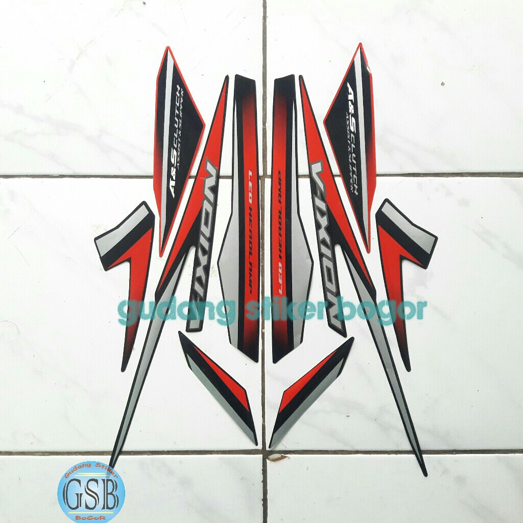 Stiker striping lis body motor yamaha vixion 2018 hitam-merah