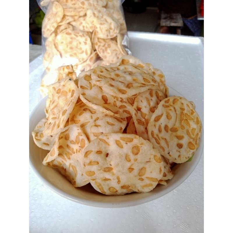 

1kg - Kripik Tempe Sagu Free Bubble wrap + Kardus