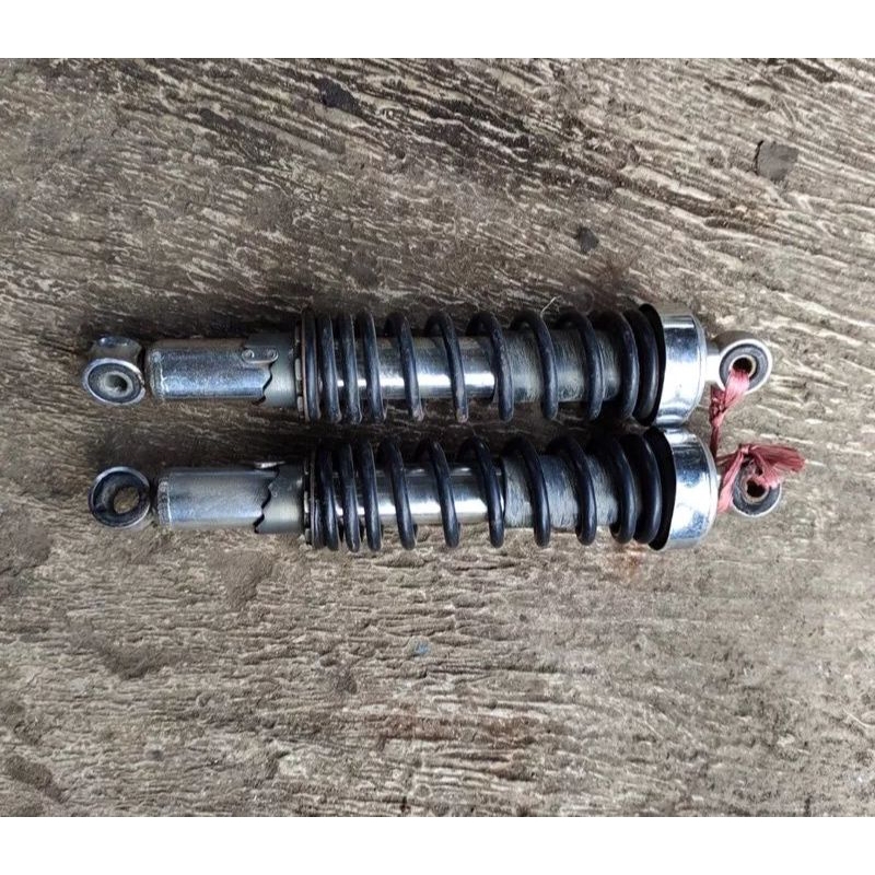 shock Beker belakang suzuki thunder 125/ original copotan