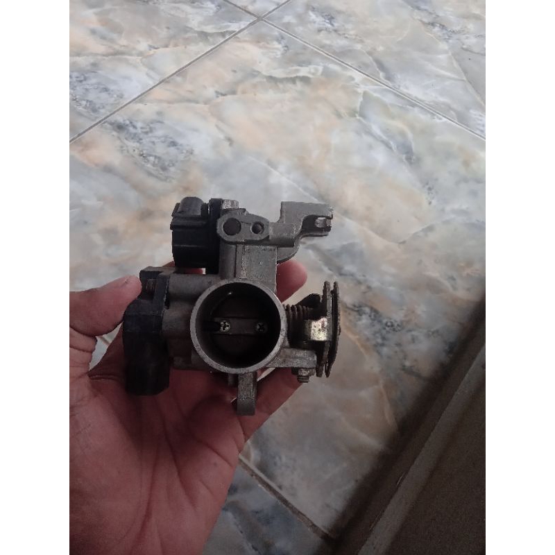 Thorttle body vixion old