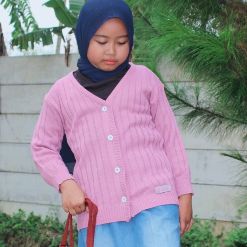 Sakhi Baby Sweater Cardigan Rajut Anak Perempuan Kardigan