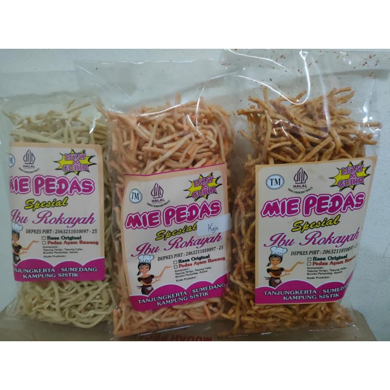 

mie pedas/sistik pedas/mie gurih/mie kering