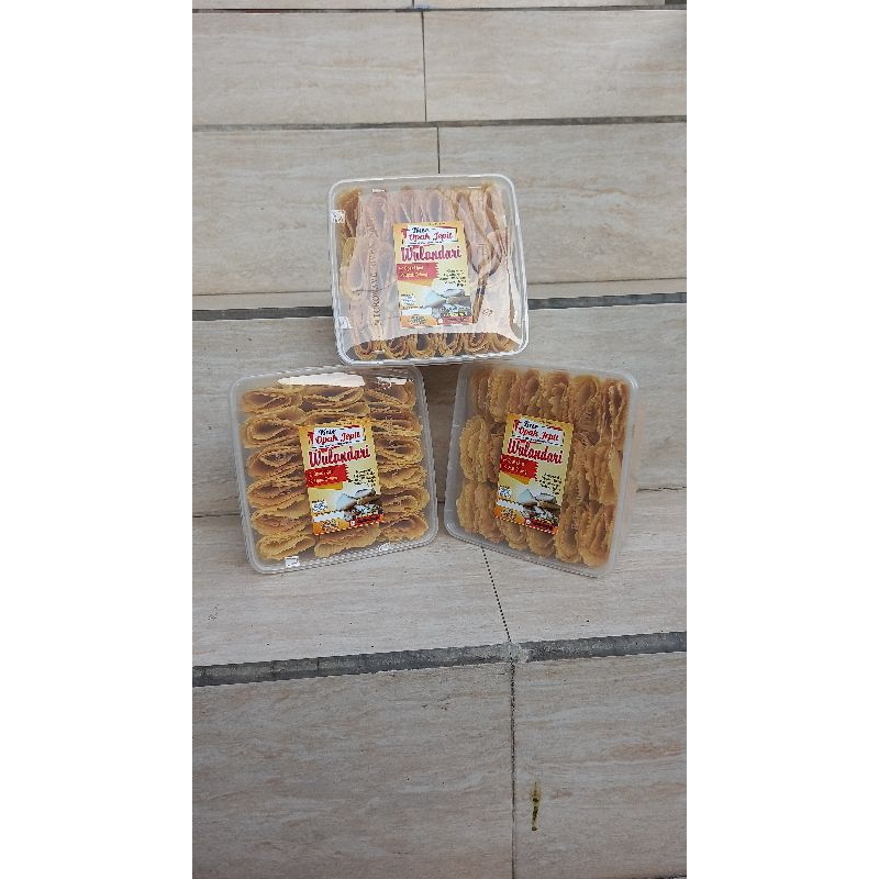 

Opak Jepit Wulandari