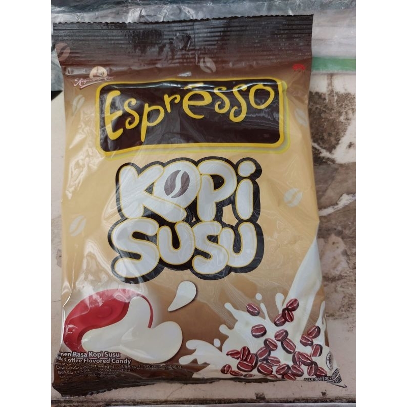 

Espresso Permen Rasa Kopi Susu Kapal Api 135 Gr