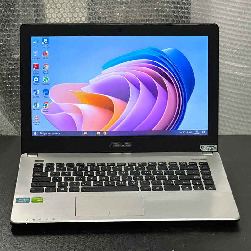 Laptop Asus A450C Core i3-3217U NVIDIA GT720M DDR3 2GB-64bit 14inch Second
