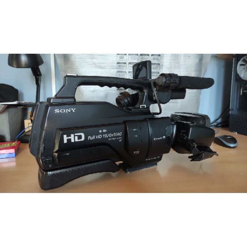 CAMERA SONY HXR MC 2500