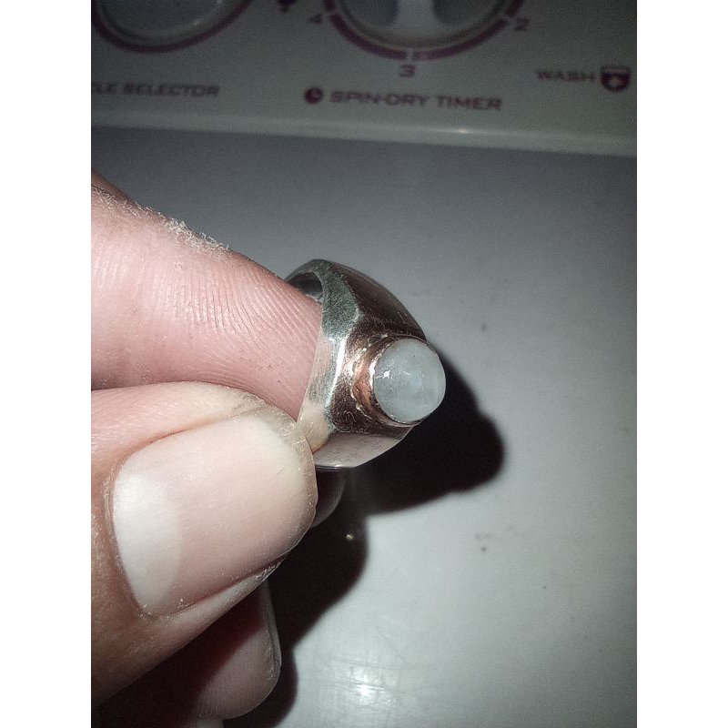 batu akik yakut sellon / yakut putih ukuran cincin 18