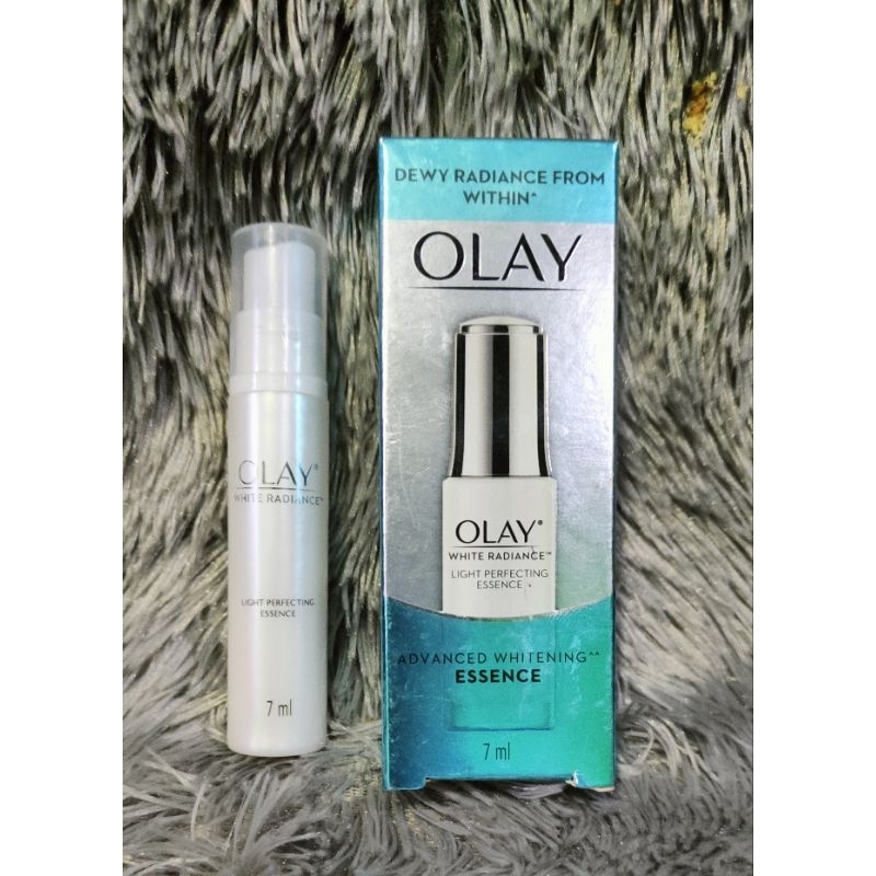 7 ML ADVANCED PENCERAH ESSENCE OLAY exp 2025