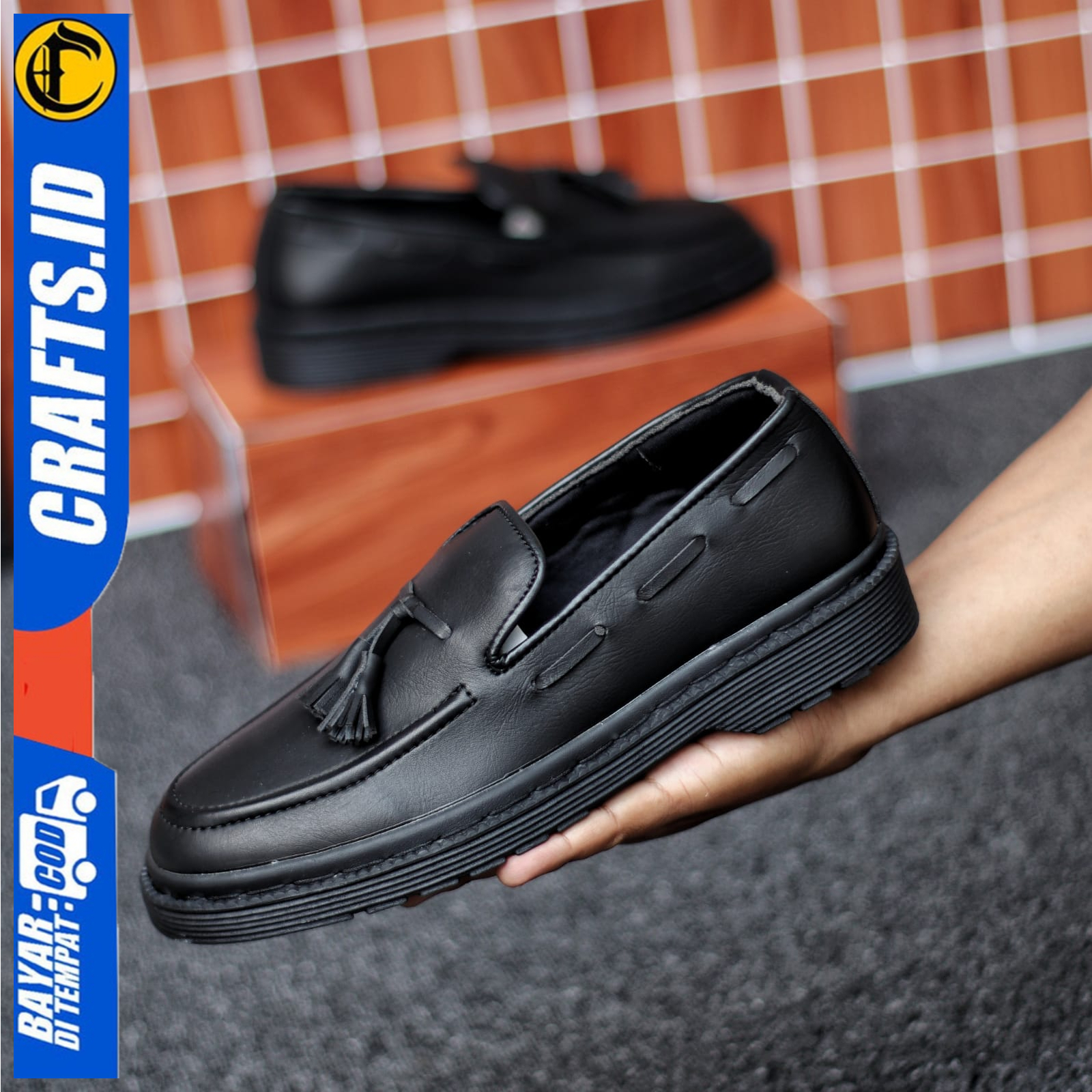 Sepatu Loafers Pantofel Formal Docmart Slip On Pria Kerja Crafs Izana