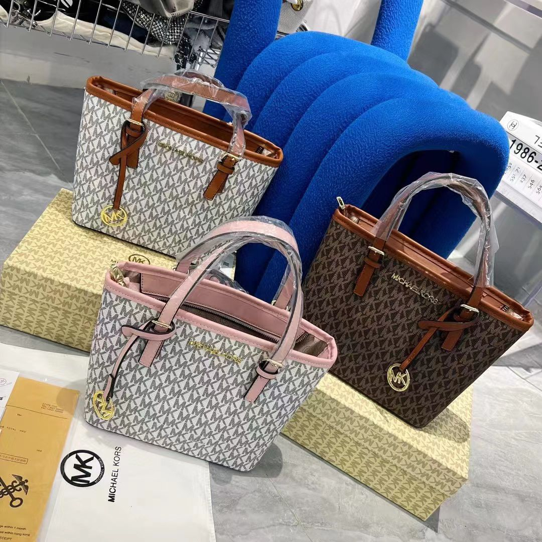 M*chael Kors Small Jet Tote Bag Logo Signature 30753 (Free Box+Invoice +KantongKain+Bubblewrap)