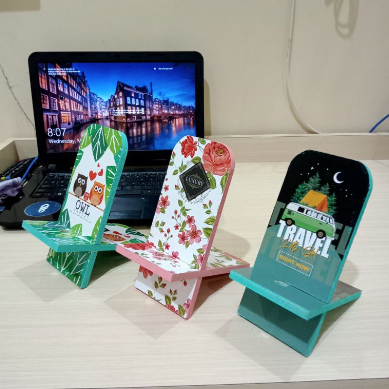 STAND HOLDER HP/STAND HOLDER KARAKTER / STAND HOLDER KAYU