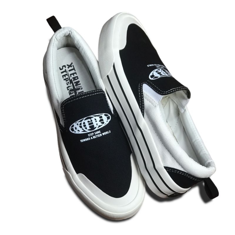Sepatu XternalStepSure - Slip On Anastasia Globe Middle White List hitam