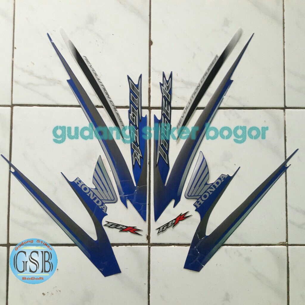 Striping motor lis body motor tiger revo 2009 biru