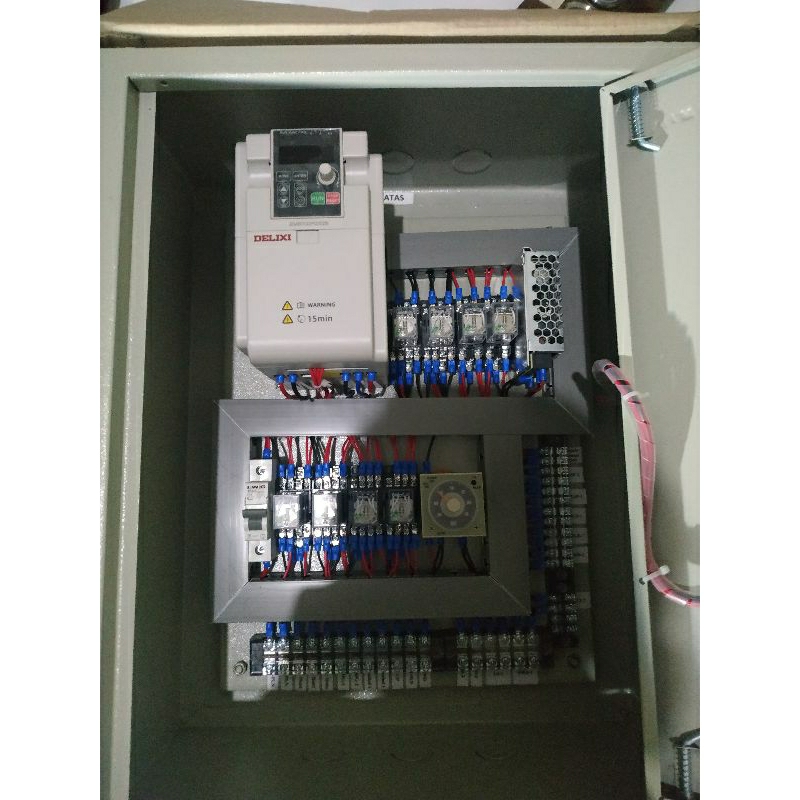 panel lift 2 lantai + inverter 2.2 kw