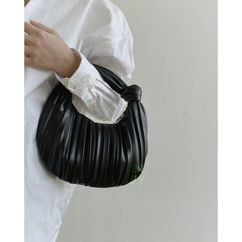 Iris Bag