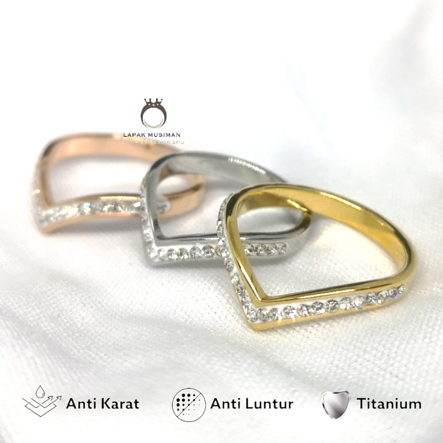 Cincin Branded Permata Titanium Anti Karat Aksesoris Fashion Korea