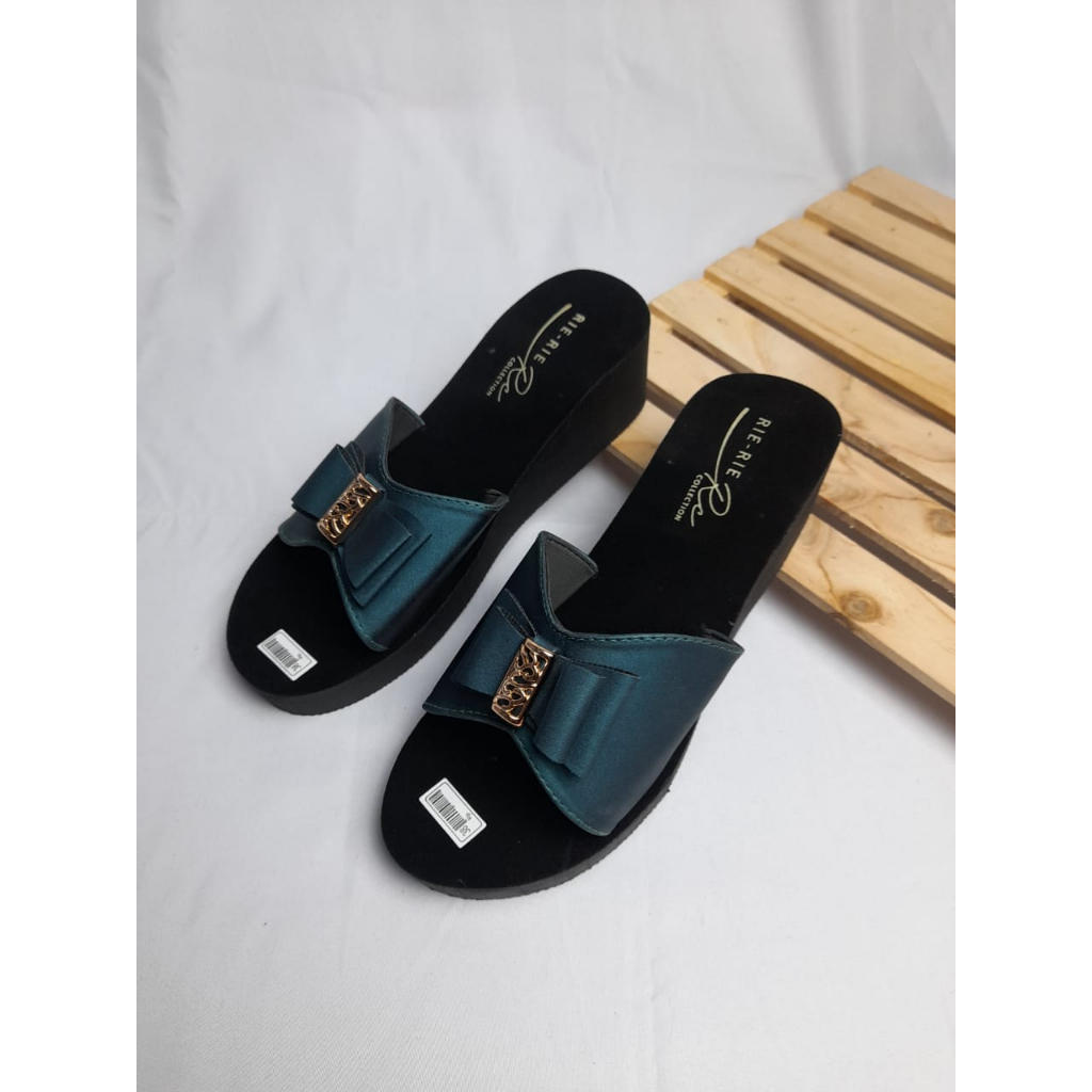 SANDAL WEDGES WANITA SLOP PITA CANTIK