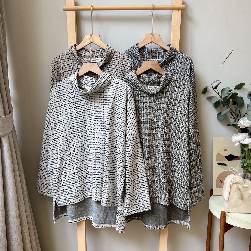 Oclo | Blushy Turtleneck Blouse Oversize