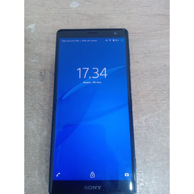 Sony Xperia XZ2 (second)