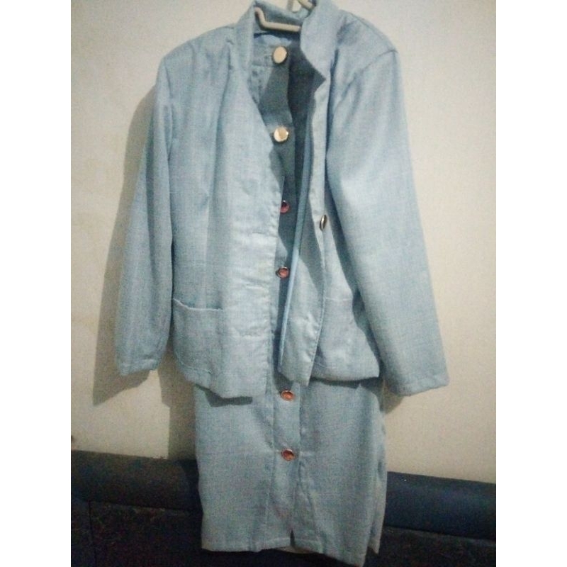 PRELOVED ONE SET BLAZER