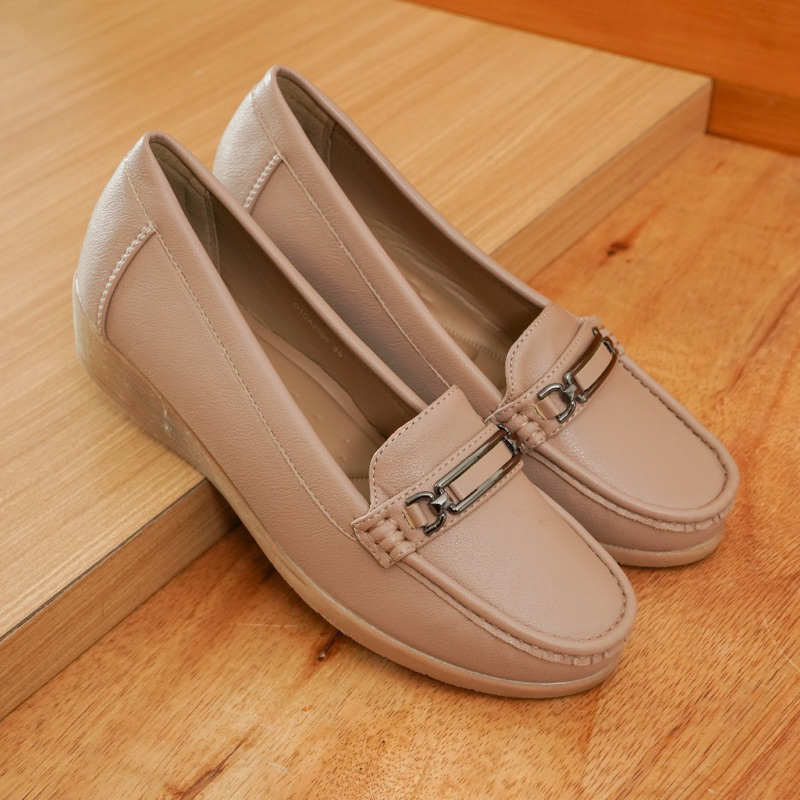 GABINO SEPATU KERJA WANITA SLIPON