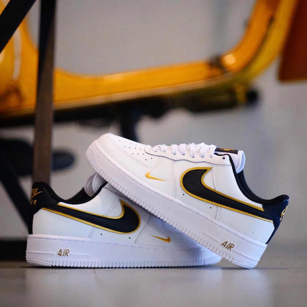 NIKE AIR FORCE 1 LOW LV8 WHITE BLACK GOLD DOUBLE SWOOSH