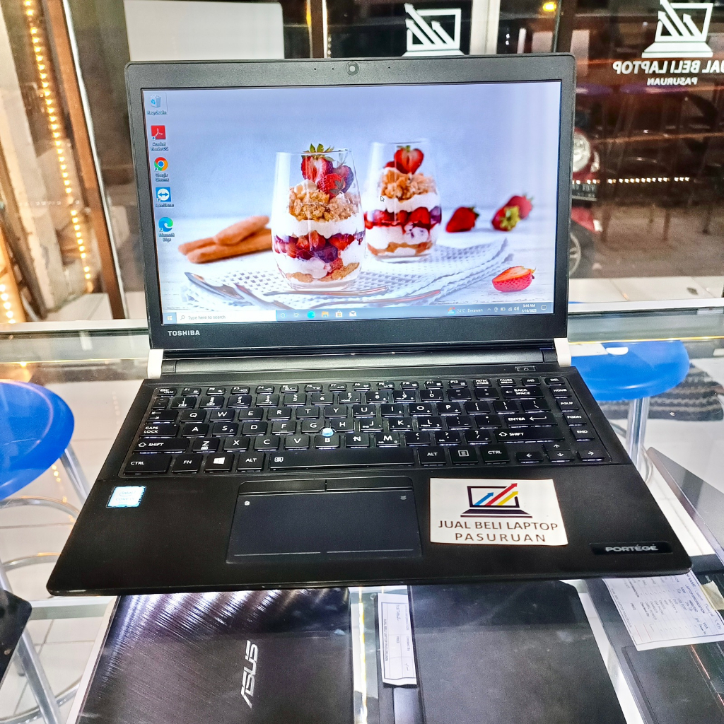 Toshiba Portege R30/C (Intel Core i5 gen-6, ram 8gb, HDD 500gb)