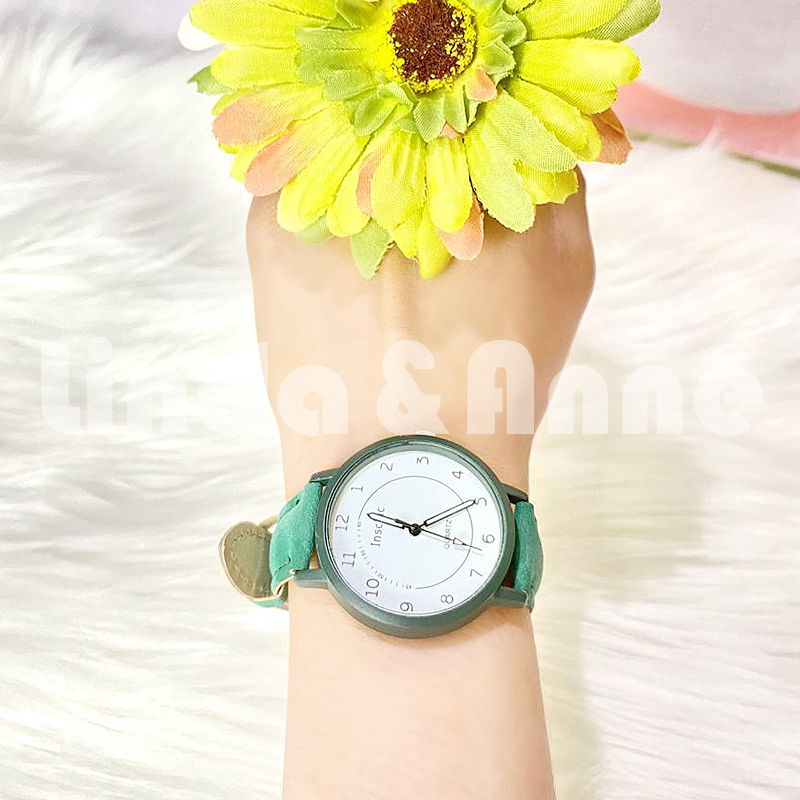 Jam Tangan Strap PU Analog Untuk Wanita Gaya Retro Fashion Import