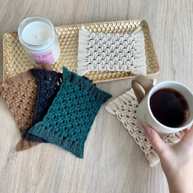 Macrame Coaster Persegi Panjang | Tatakan Macrame | Props Foto | Properti Foto | Hadiah | Souvenir | Dekorasi | Hiasann Gelas | Macrame Coaster | Kerajinan Tali Katun Dekorasi