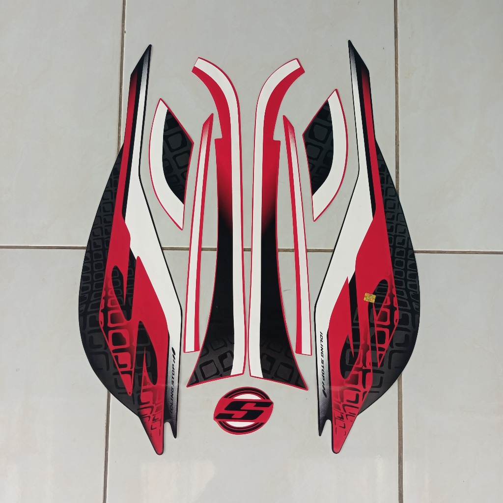sticker striping scoopy sporty 2019 hitam merah