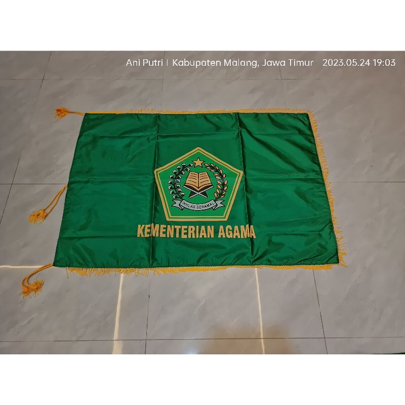 bendera depag. bendera kementrian agama. bendera kemenag. bendera hijau depag rumbai kuning. sablon bolak balik. ukuran besar 120 x 80 cm