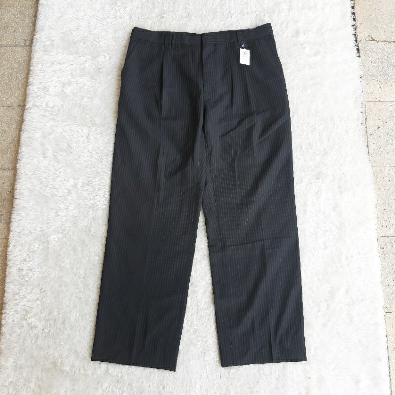 WORK PANTS CELANA PANJANG HITAM MOTIF SALUR BASSO