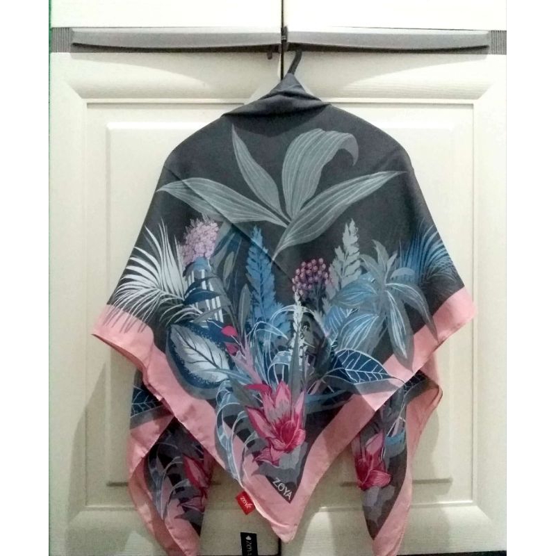 Jilbab Kerudung Segiempat Zoya Vanya