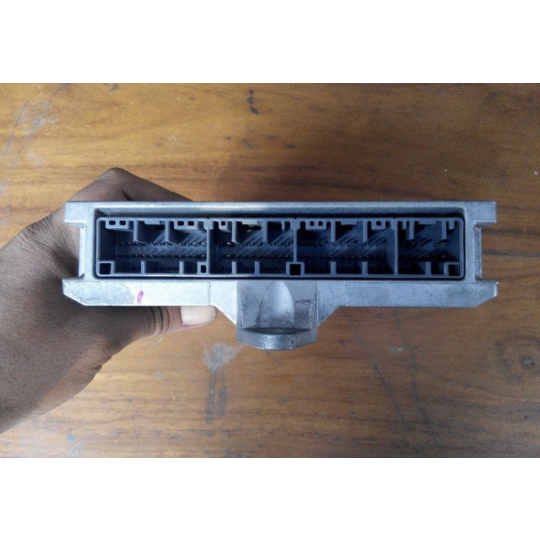 {Bekas} ECU Matic Honda Accord VTiL 99-03 F23 VTec Copotan Lokal kode ECU P7 Diskon