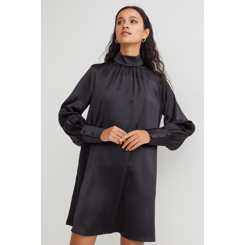 Dress H*M Highneck Dress  Silk