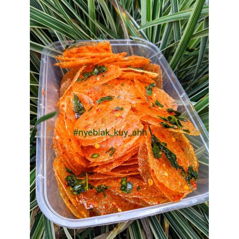 

KRIPIK KACA GURIH RENYAH PEDAS +DAUN JERUK KEMASAN 100gram